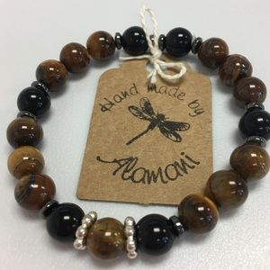 Handmade stone beads stretch bracelet